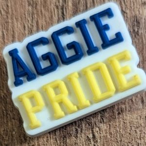 Aggie pride croc charm